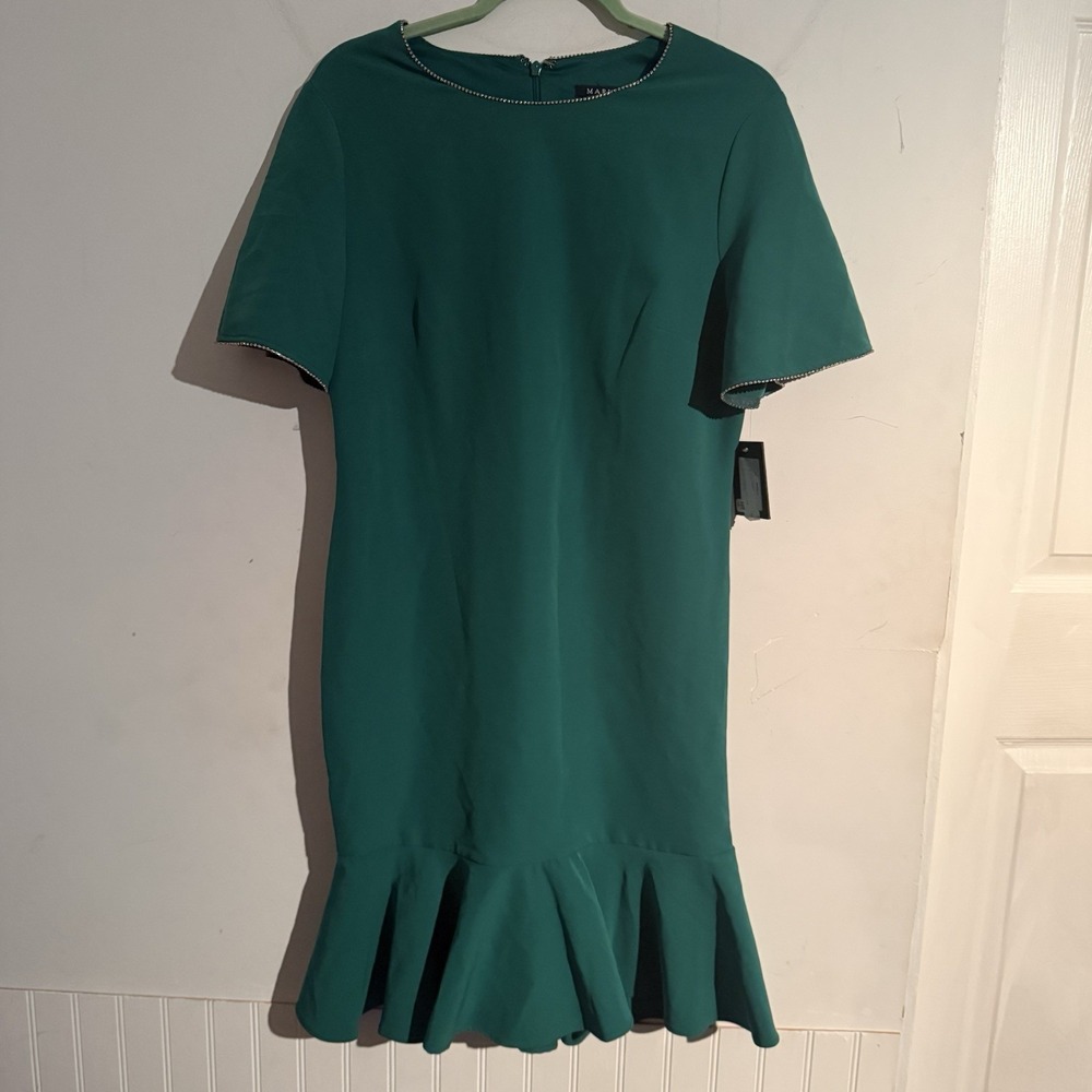 Marina Size 10 Dress Green Crepe Short Sleeve Ruffle Flounce Hem Business Party